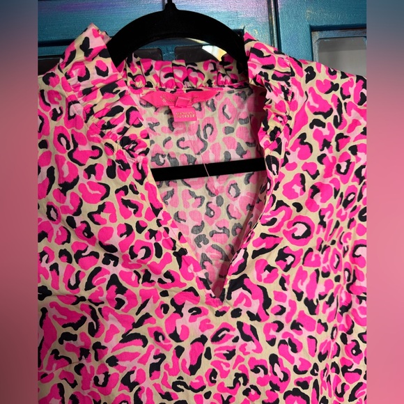 Lilly Pulitzer Sherida Top - Pink Topaz - Animal Print - Size Small NWOT - Picture 5 of 7
